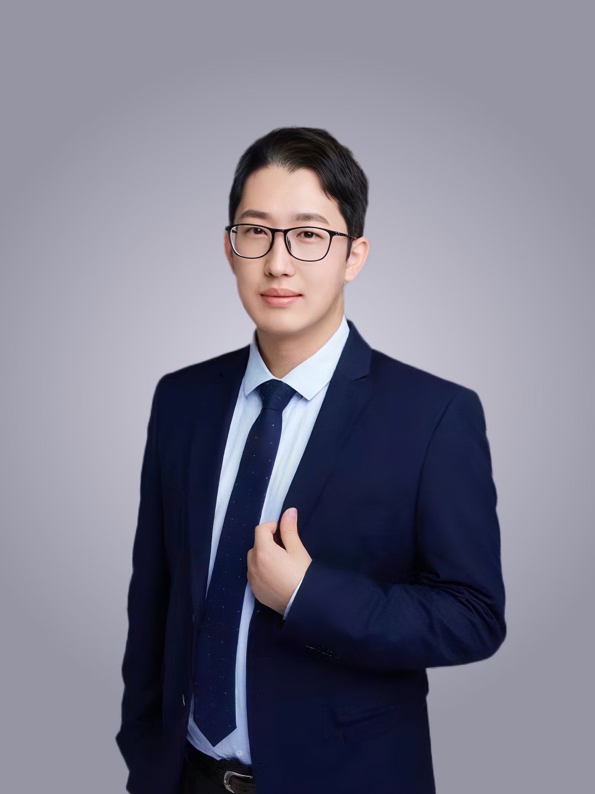 金银灿老师，鲸鱼考研数学教师